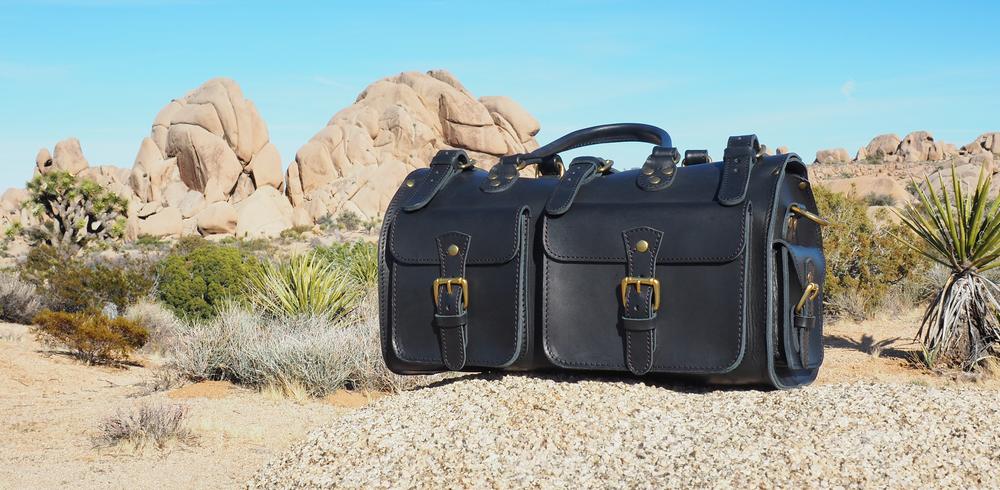 Marlondo Leather Weekender Duffle Bag in Black